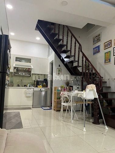 Nhà bán 1/ Gò Dầu giá 4 tỷ 850 thương lượng