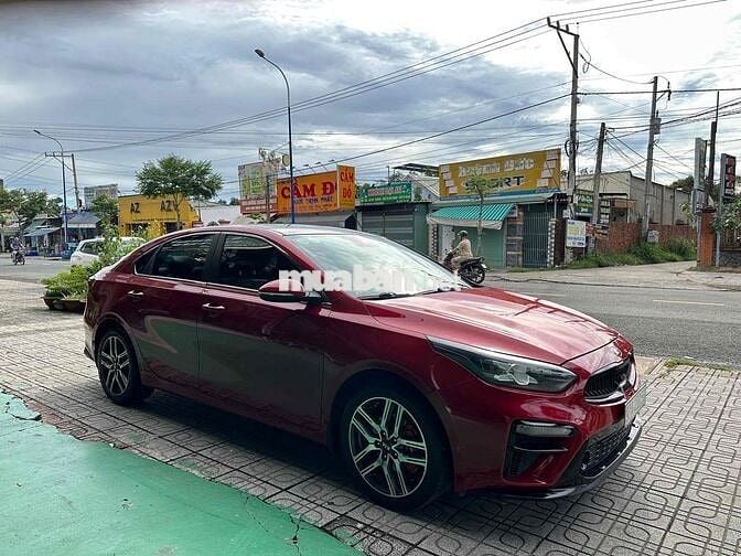Kia Cerato 2019 2.0 AT Premium - 94000 km