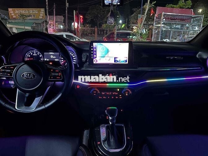 Kia Cerato 2019 2.0 AT Premium - 94000 km