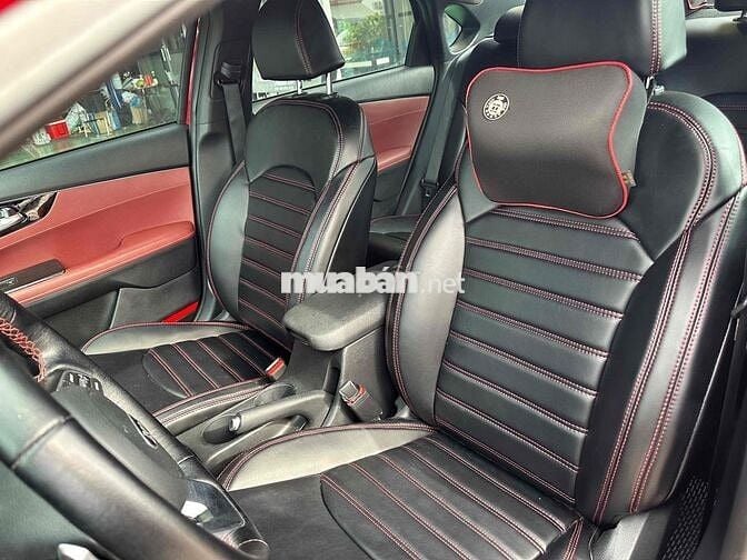 Kia Cerato 2019 2.0 AT Premium - 94000 km