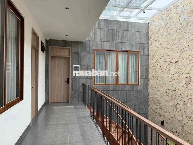 Siêu phẩm 270m2 đường 8m 5PN lớn ngay QL13 biệt thự xịn xò