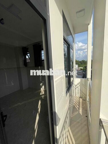 phòng trọ 30m vuông gần chợ Phạm Văn Bạch