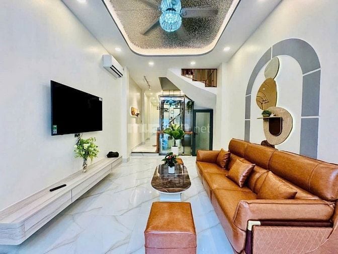 Nhà Nguyễn Gia Trí, Bình Thạnh 6tỷ890, Hoàn công đầy đủ, hẻm 10m, SHR