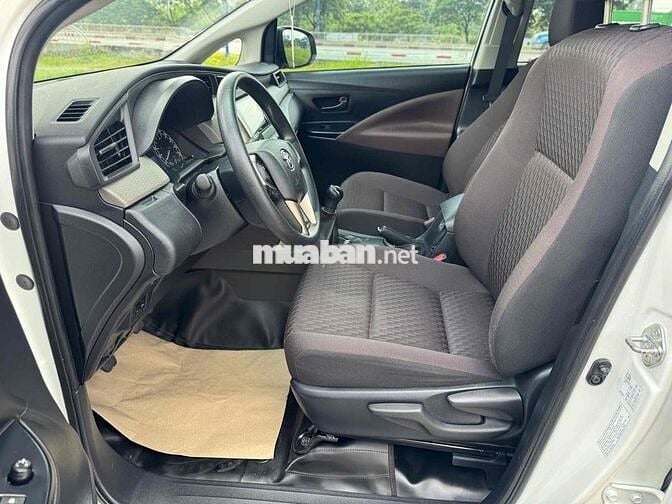 Innova 2023 E Số Sàn còn thương lượng