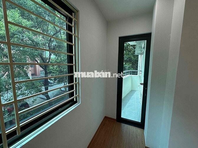 Bán nhà ngõ 211 Khương Trung. Dt30m giá 6,25 tỷ