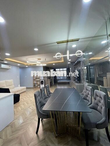 Cho thuê Giai Việt 54 Tạ Quang Bửu P5 Q8 DT 115m2, 2PN, 2WC, Giá15tr