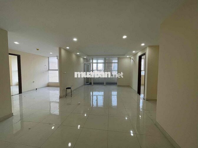 Khuất duy Tiến - Căn hộ 110 m2 sổ đỏ 3 ngủ 2 vs tầng đẹp chung cư mới
