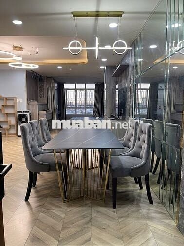 Cho thuê Giai Việt 54 Tạ Quang Bửu P5 Q8 DT 115m2, 2PN, 2WC, Giá15tr