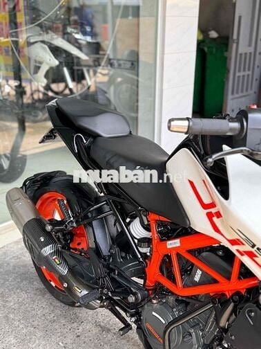 Cần bán KTM DUKE 390 2020 Biển SG 9 chủ Xe keng