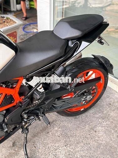 Cần bán KTM DUKE 390 2020 Biển SG 9 chủ Xe keng