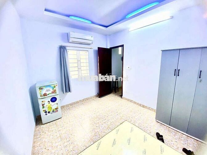 Cho Thuê Phòng Cửa Sổ Thoáng - Free Xe | Ngay cầu Chữ Y Q5 Q8