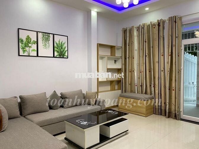 Nhà 3 tầng 3PN khu Phạm Văn Đồng – vị trí đẹp, nhà mới