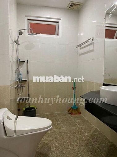 Nhà 3 tầng 3PN khu Phạm Văn Đồng – vị trí đẹp, nhà mới
