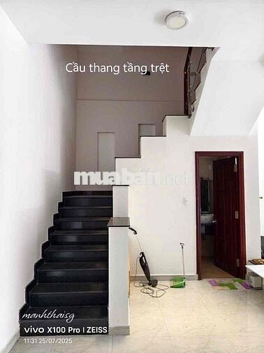 🧧Hót ! Biệt Thự 3 Tầng( 8x24 - 6PN )Full Nội Thất - 40Tr/Tháng