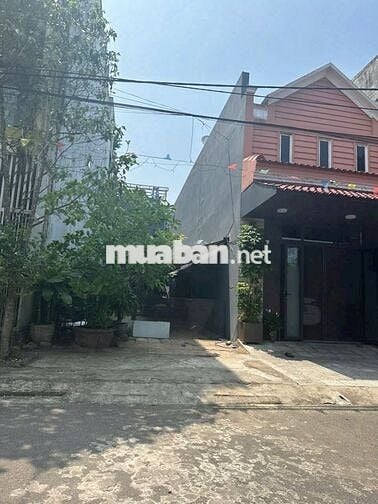Hàng siêu hiếm hoà minh 23 đông nam đối diện quỹ đất thương mại