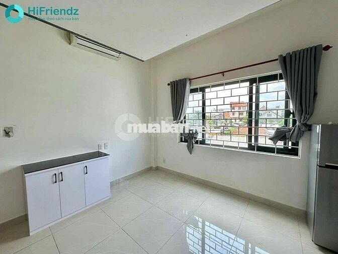 CHO THUÊ PHÒNG DUPLEX CỬA SỔ TRỜI SIÊU RỘNG NẰM SÁT ĐH VLU VÀ IUH 5P