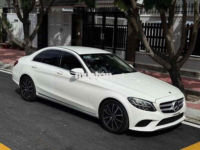 Mercedes Benz C200 Facelift model 2019