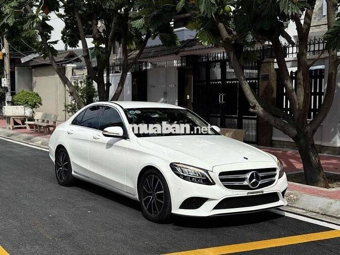 Mercedes Benz C200 Facelift model 2019
