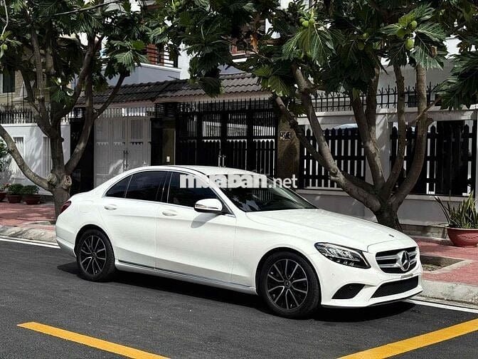 Mercedes Benz C200 Facelift model 2019