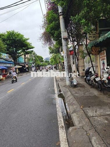 Cho thuê Nữa Mặt Bằng mặt tiền Lê Văn Lương