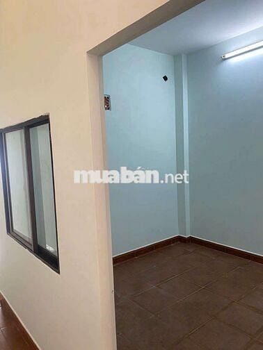 CẦN BÁN,ĐƯỜNG TRƯỚC NHÀ 10M -VỊ TRÍ CHỢ LẠC QUANG - 92m2 GIÁ TỐT