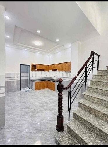 Nhà đường 21B gần chợ khu Tên Lửa 4mx 16m xây 4 lầu giá 19tr