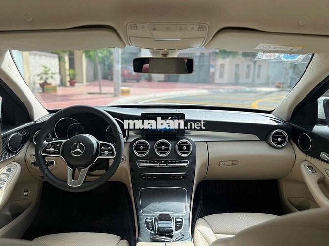 Mercedes Benz C200 Facelift model 2019