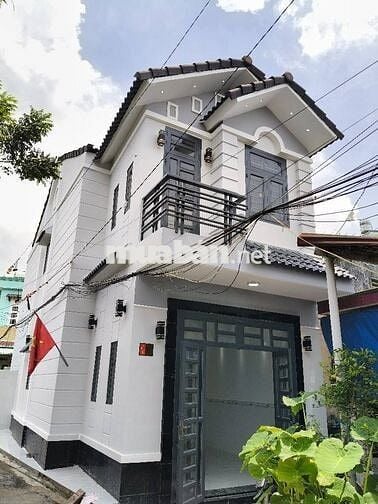 LÔ GÓC 3 MẶT TIỀN - 2 TẦNG - 70M2 - TÔ KÝ - HXH THÔNG - VÀO Ở NGAY