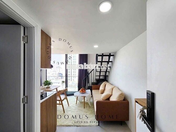 Duplex gần Lotte,cầu kênh tẻ.5p tới TDT, RMIT. Ban công full nội thất