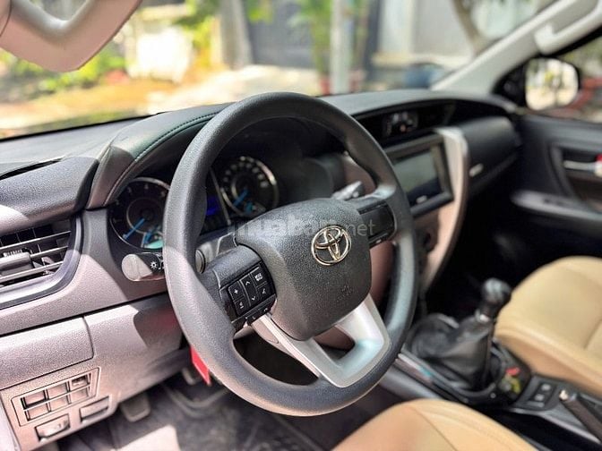 Fortuner 2.4 MT 2019 Đã đi 71,000km - Xe đẹp nguyên bản từng con ốc
