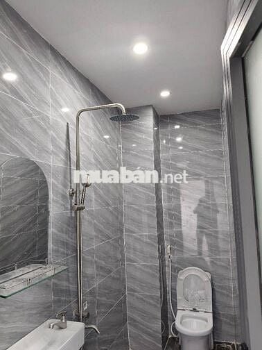 LÔ GÓC 3 MẶT TIỀN - 2 TẦNG - 70M2 - TÔ KÝ - HXH THÔNG - VÀO Ở NGAY