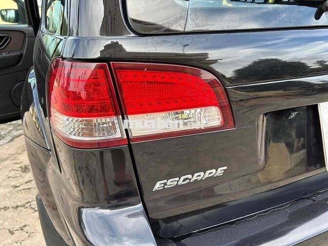 Ford Escape 2009 XLS 2.3 AT 4X2 - 100000 km