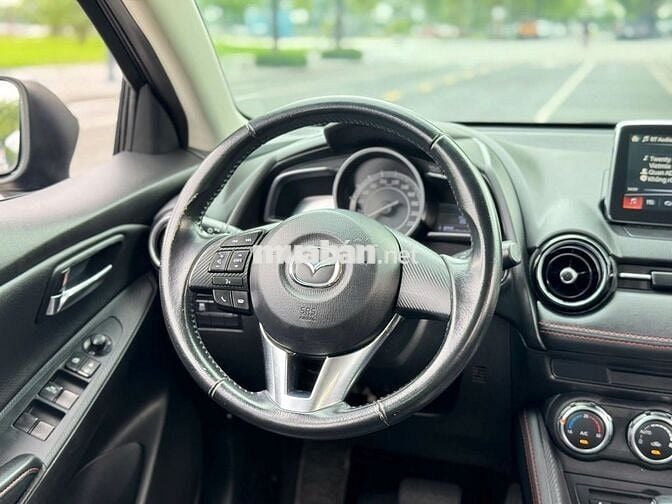 Mazda 2 2018 1.5 luxury tên tư nhân
