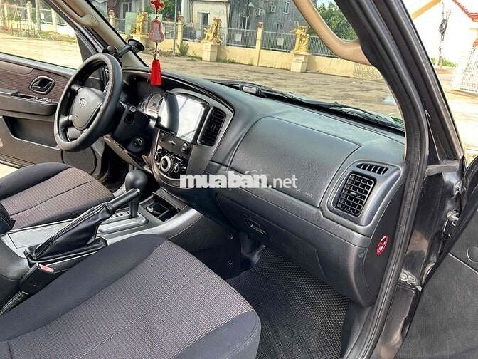Ford Escape 2009 XLS 2.3 AT 4X2 - 100000 km