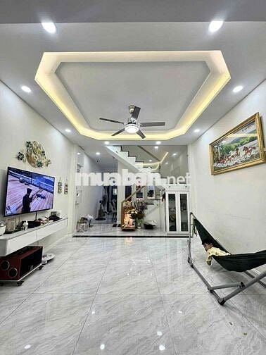 Nhà Đẹp Nở Hậu - Hẻm Xe Hơi - Khu Dân Cư Phong Phú 4 , Bình Chánh