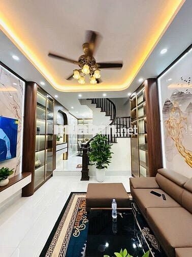 LÔ GÓC, NHÀ 4T MỚI ĐẸP KHÓ TÌM , 40M² GIÁ  5,3 TỶ, DI TRẠCH, KIM CHUNG