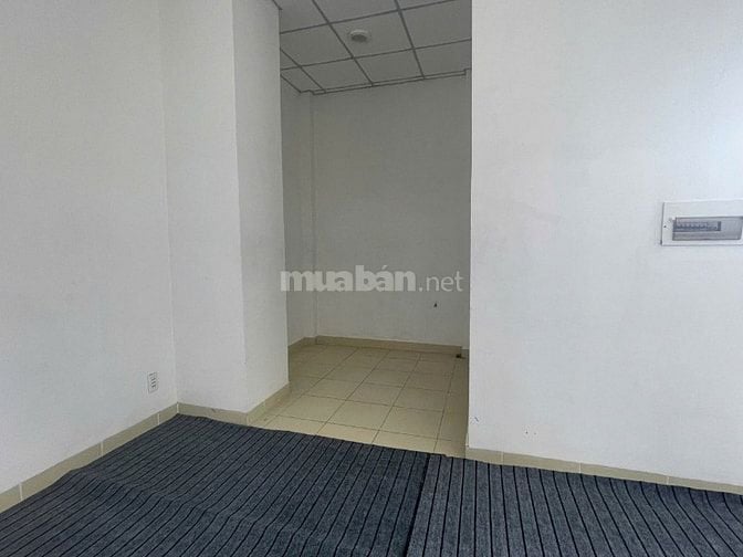 Cho thuê văn phòng 100m² trong khu dân cư rộng rãi, yên tĩnh