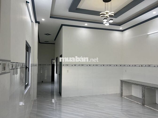 CHUYỂN NHÀ SÀI GÒN CẦN BÁN NHÀ MỚI XÂY 180M2 CHỈ NHỈN 1 TỶ
