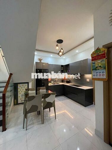 SÁT MẶT TIỀN, KIỆT 3M, NHÀ 2 TẦNG ĐIỆN BIÊN PHỦ.Ngang 6,3m vuông vức.