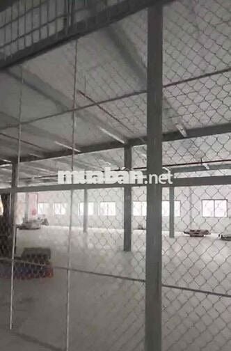 cho thuê kho xưởng ngay kcn vĩnh lộc quận Bình Tân DT 3500m2 300tr pcc