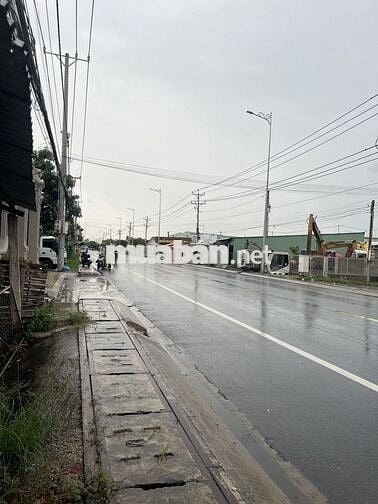 Cho thuê Kho- Mặt bằng kinh doanh mặt tiền đường Tỉnh lộ 833