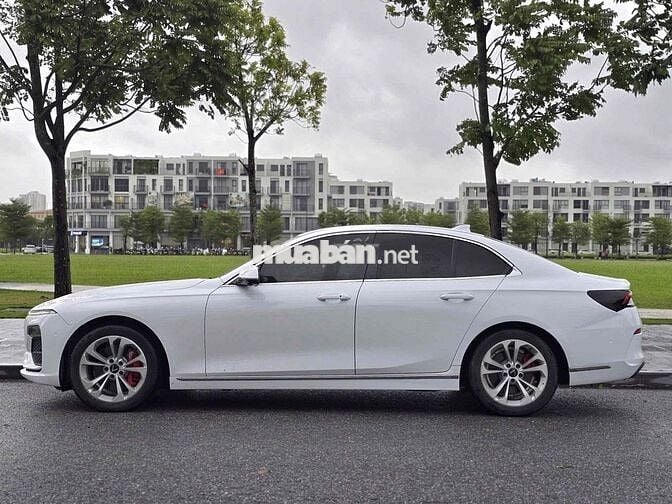VinFast Lux A2.0 PLUS 2022 - 20000 km