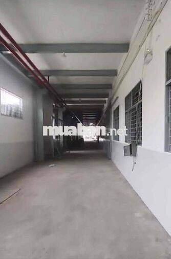 cho thuê kho xưởng ngay kcn vĩnh lộc quận Bình Tân DT 3500m2 300tr pcc