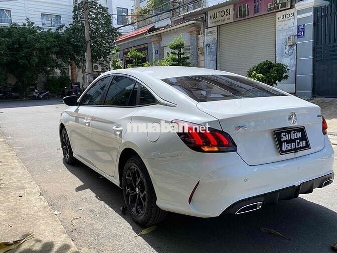MG MG5 2024 - 14900 km