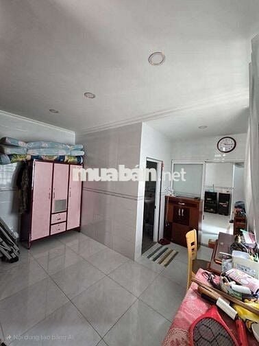 NHÀ 1 LẦU 56M2 - 2 PHÒNG NGỦ - HẺM 61 PHẠM HÙNG