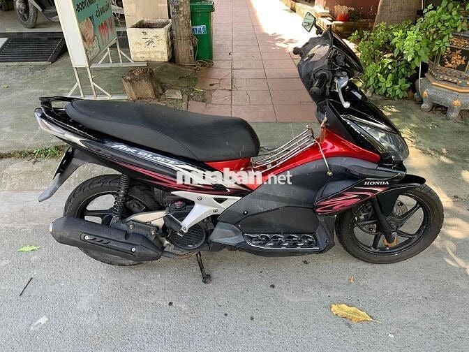 - Honda Air Blade 2009 úp Thái - Tình trạng: Máy m