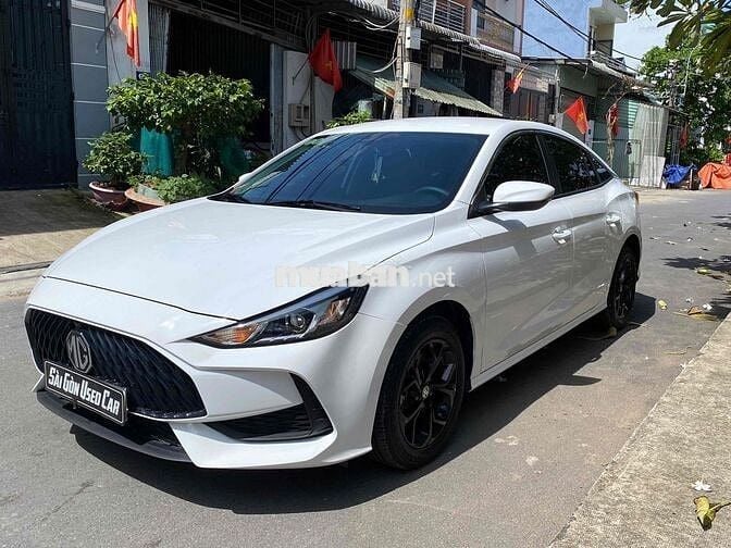 MG MG5 2024 - 14900 km