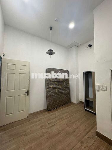 Cho thuê phòng trọ giá rẻ full nội thất ngay phú mỹ sát Q1