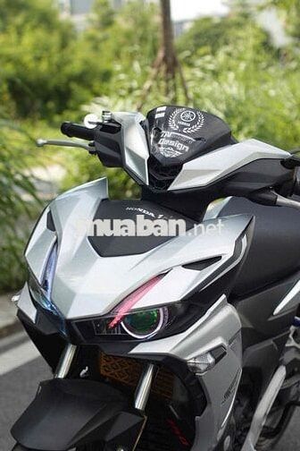bán winnenr V4 đời 2025, có phanh abs, htro góp 0d