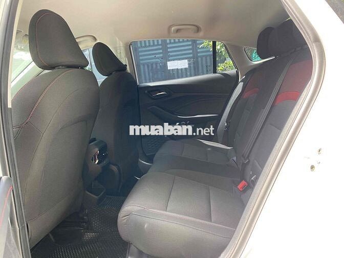 MG MG5 2024 - 14900 km